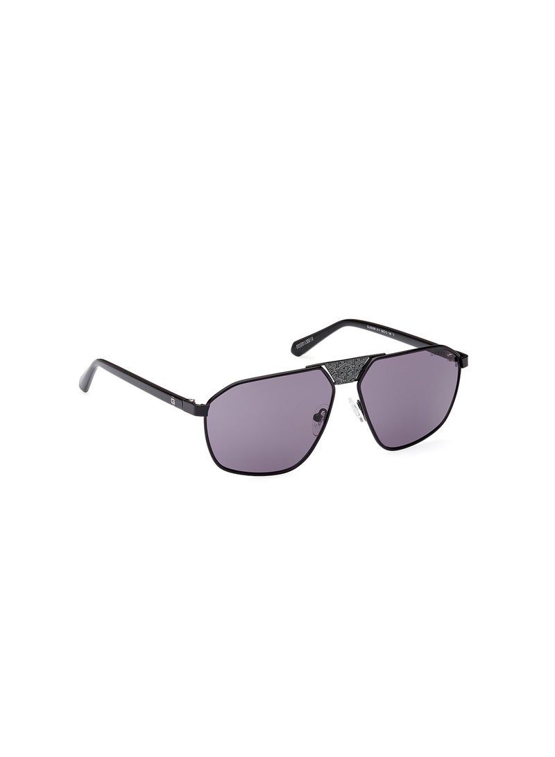 GUESS Men's UV Protection Pilot Sunglasses - GU0008601Y59 - Lens Size: 59 Mm - Image 3
